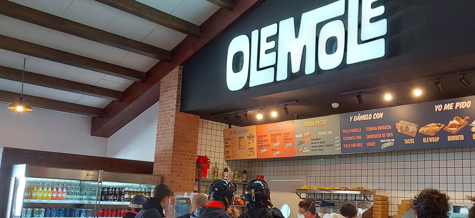 olemole6.jpg