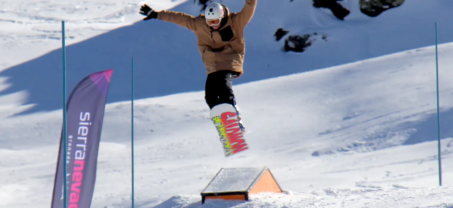 3-salto-snowboard-19-20.jpg