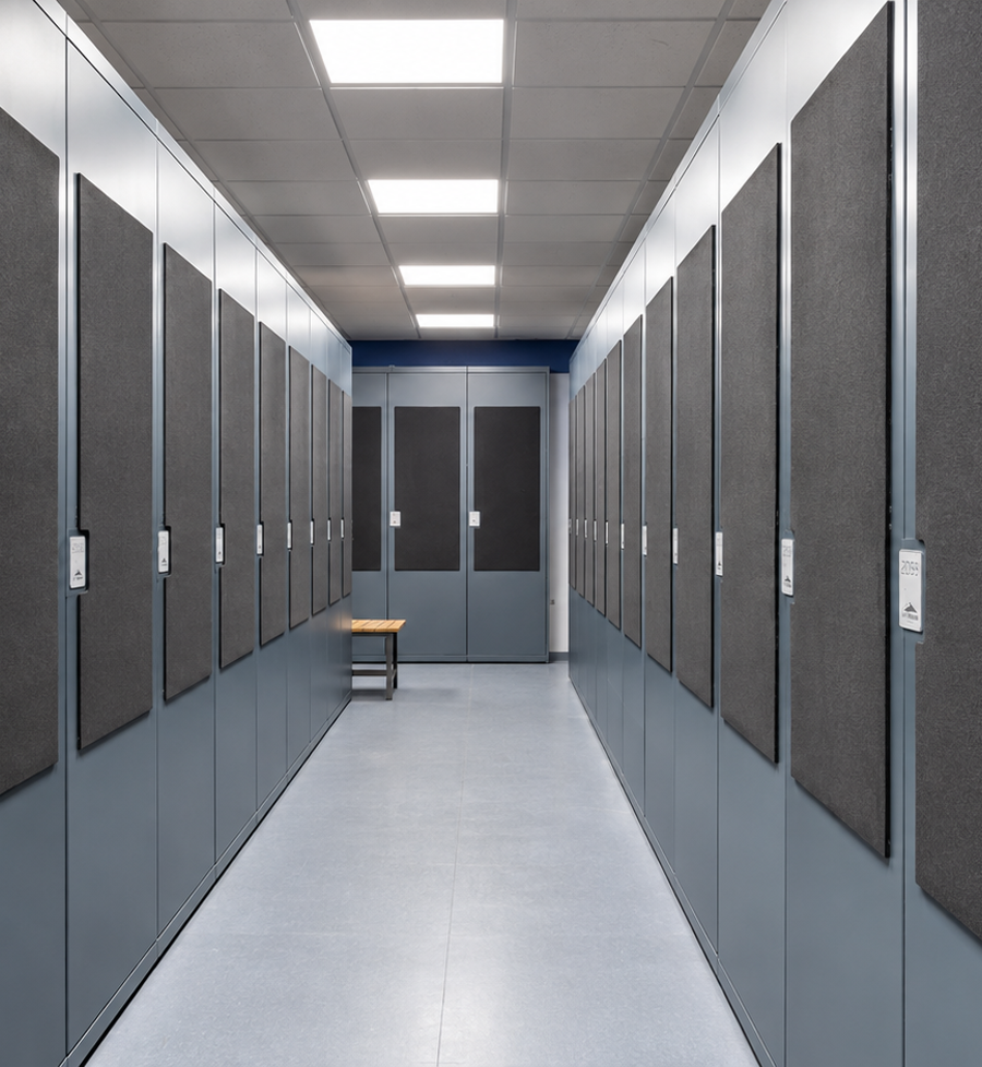 Borreguiles ski lockers
