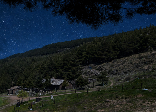 Fuente Alta Iluminada