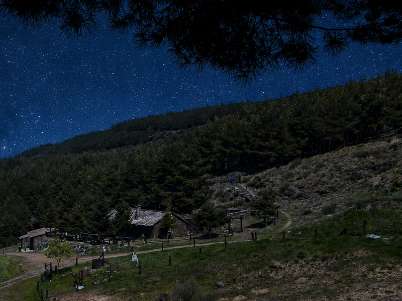 Fuente Alta Iluminada