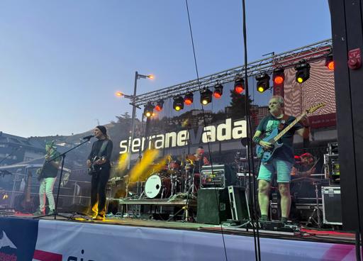 Cover Band