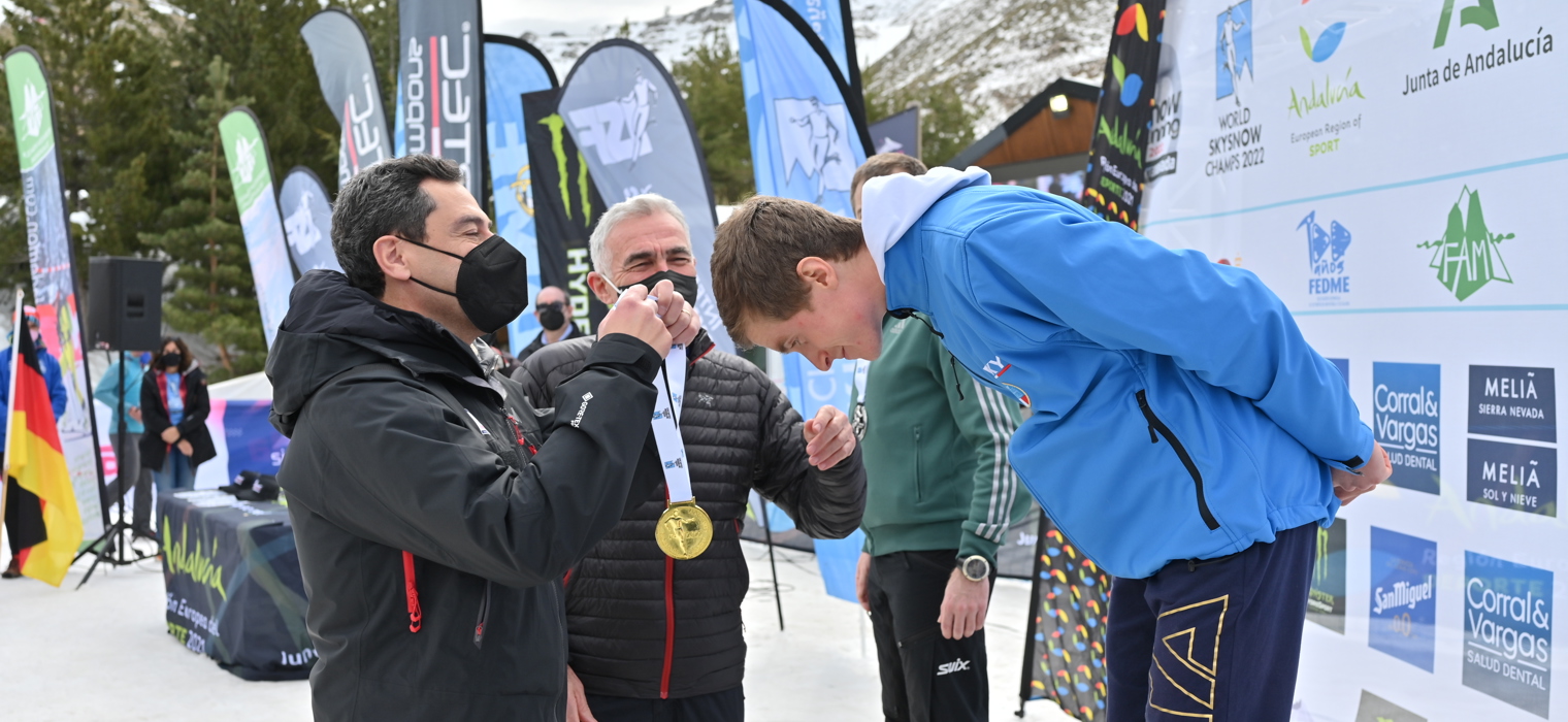 22_02_04_skysnow_press_28.jpg