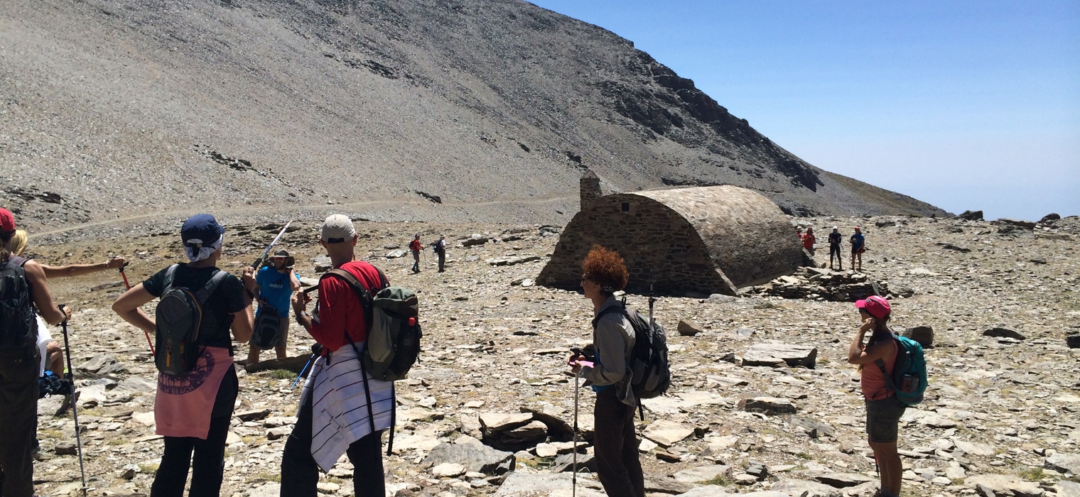 trekking2-1.jpg