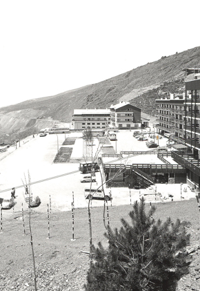 17 Plaza De Pradoyano, 1966