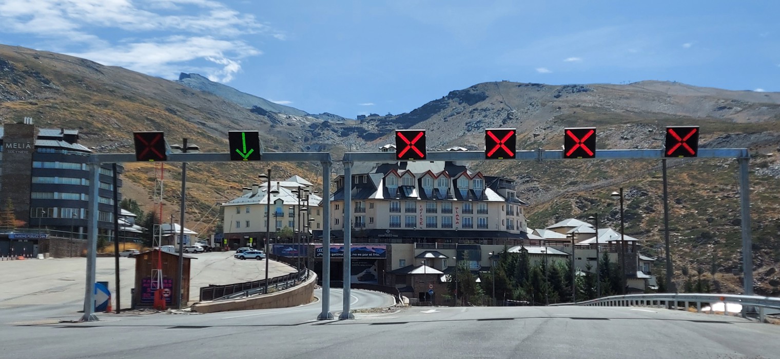 entrada-al-parking.jpg
